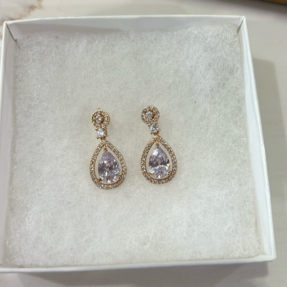 Rose gold bridesmaid drop earrings